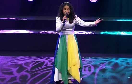 Mikaela-Akeme_644c2125